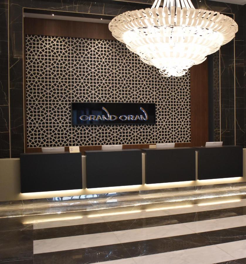 AZ Hotels Grand Oran Es Senia Buitenkant foto