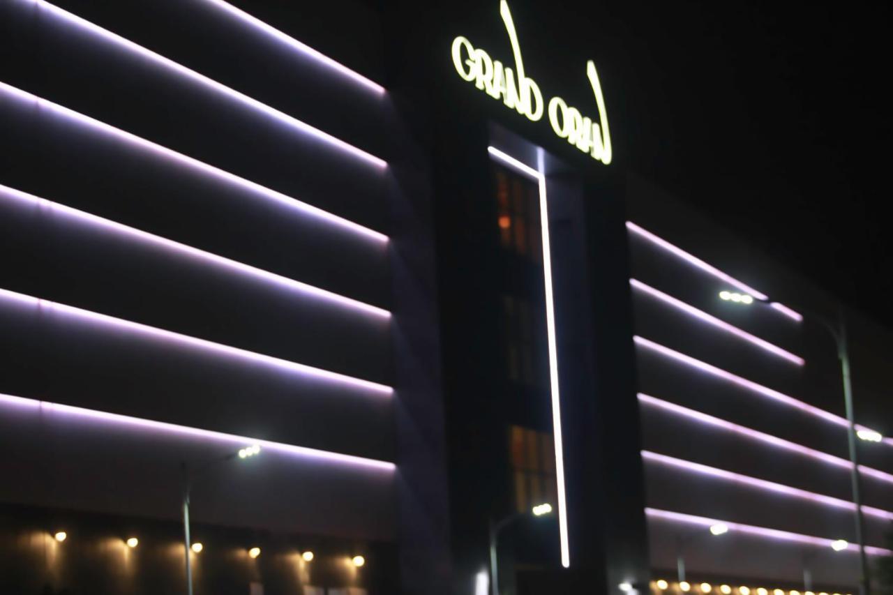 AZ Hotels Grand Oran Es Senia Buitenkant foto